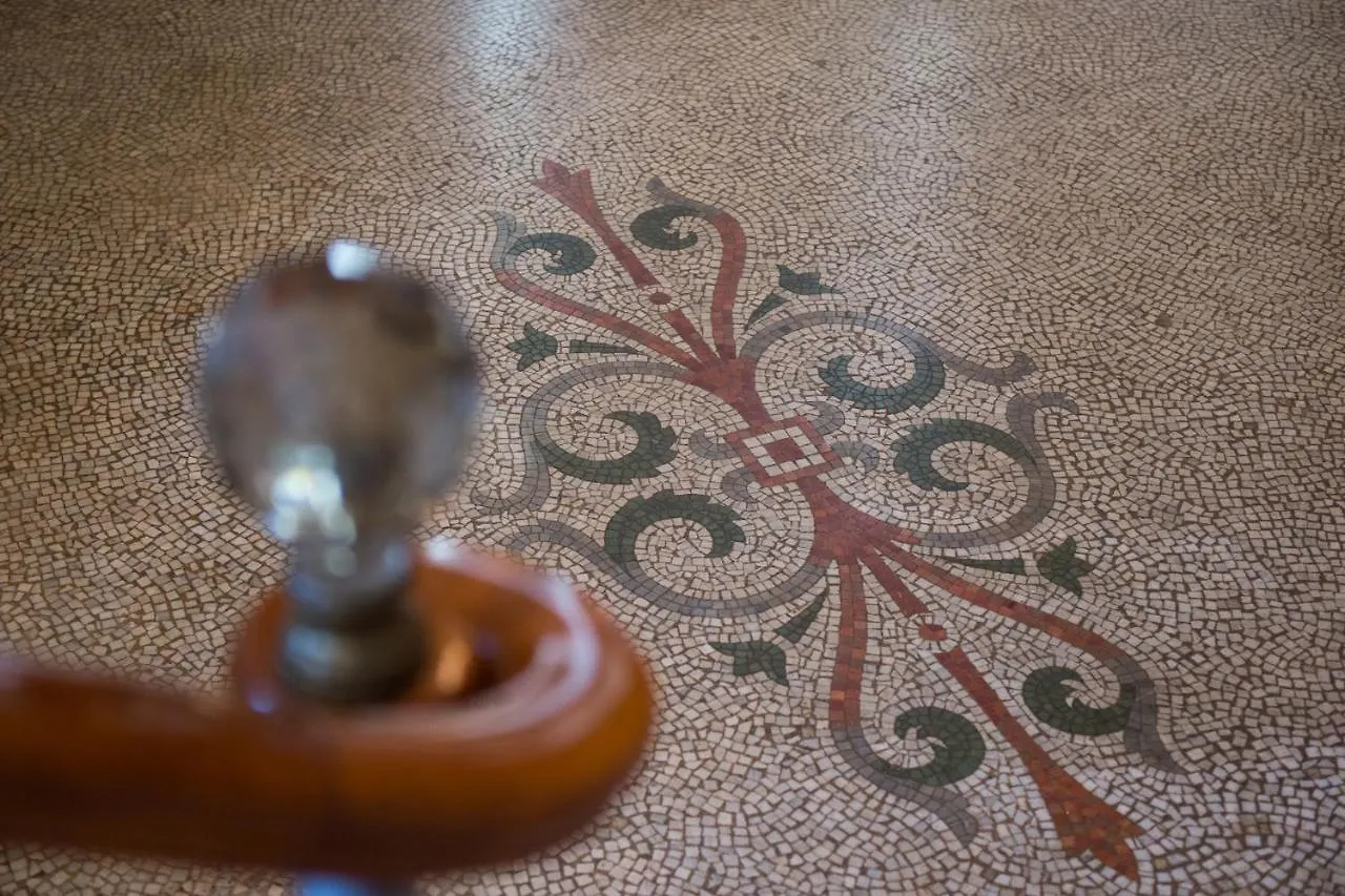 Villa La Muse Mostuejouls Bed & Breakfast
