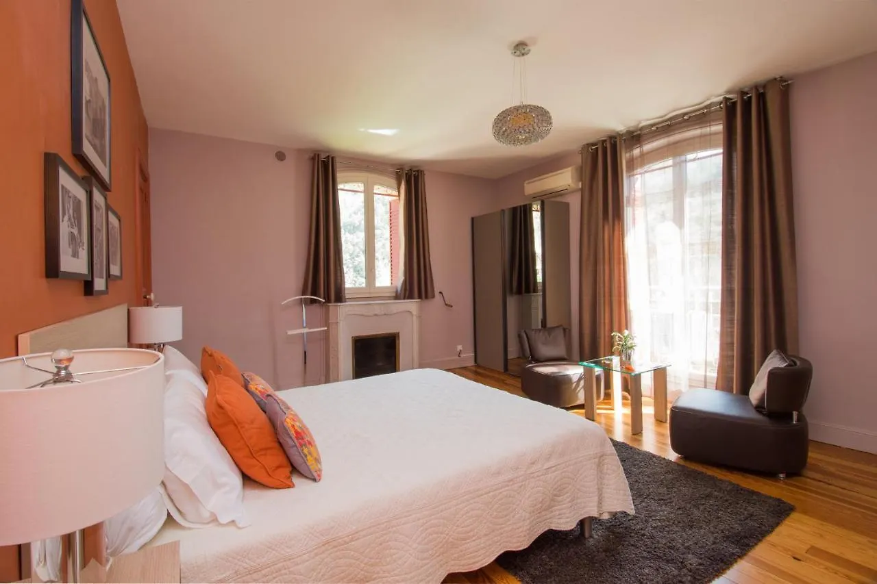 Bed & Breakfast Villa La Muse Mostuejouls