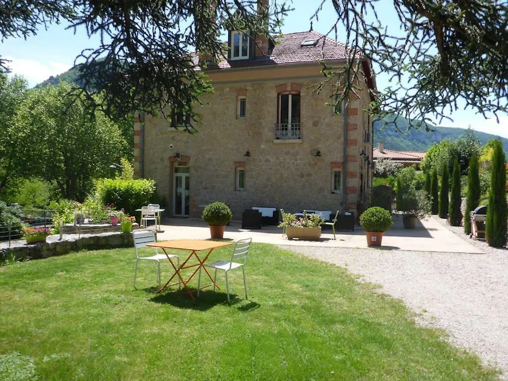 Villa La Muse Mostuejouls Bed & Breakfast